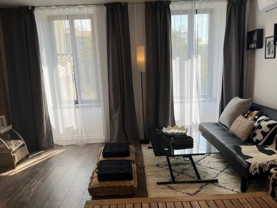 Jouxtant Le Canal Du Midi Trebes Ngoại thất bức ảnh
